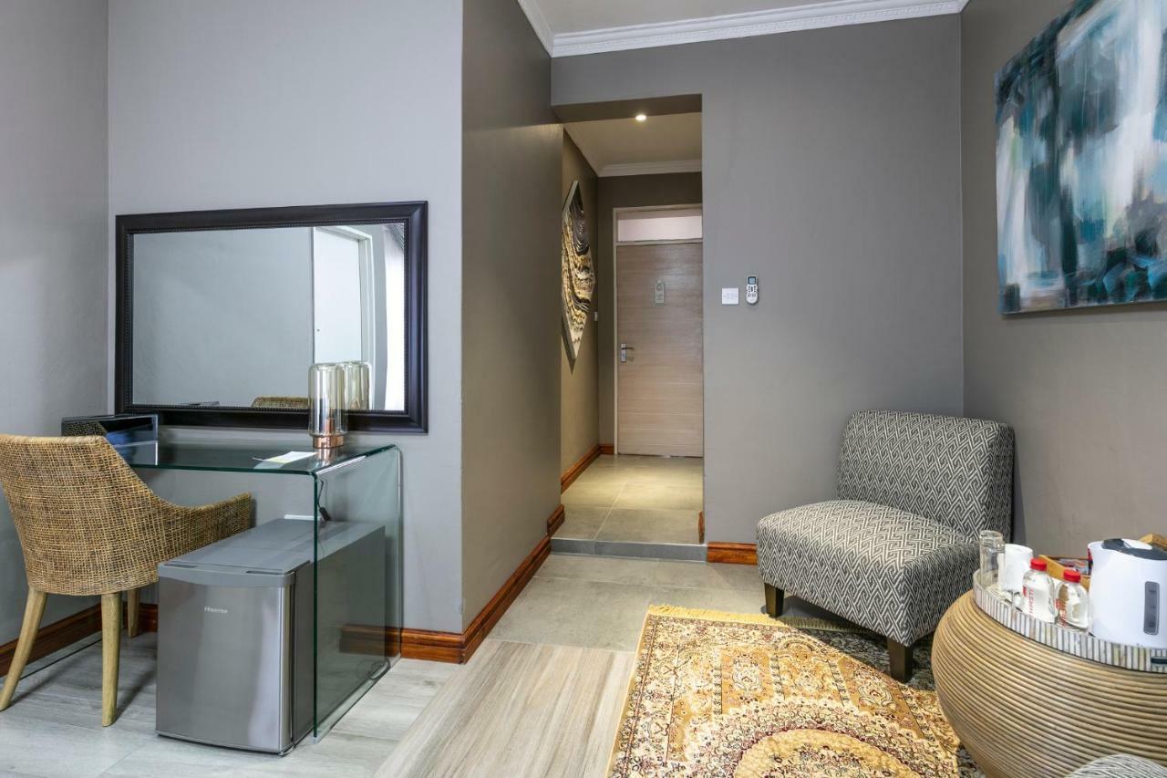 Orchid Luxury Boutique Guesthouse Γκαμπορόνε Εξωτερικό φωτογραφία